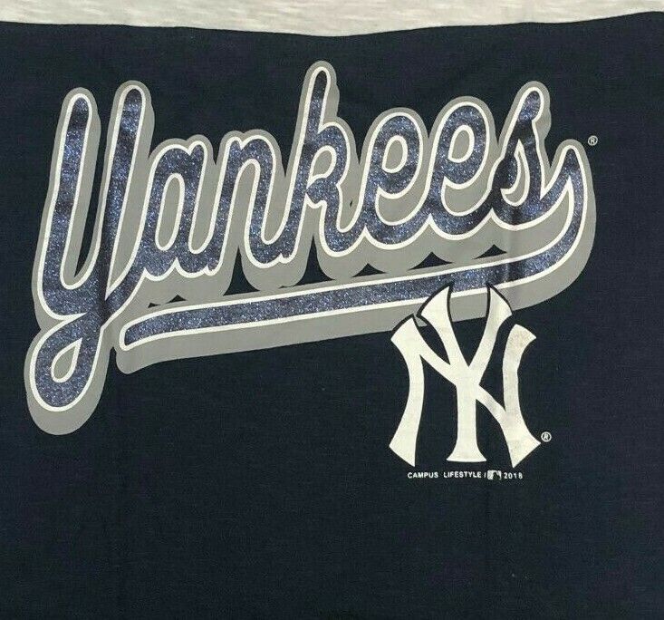 New York Yankees Women's Short Sleeve T-Shirt Sparkle Letters Navy XS