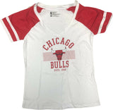Chicago Bulls Scoop Distressed Established 66 Women's V-Neck T-Shirt White Large